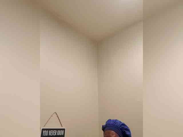 QueenAnitaDix