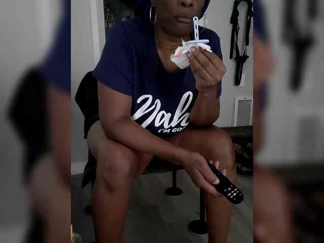 QueenAnitaDix QueenAnitaDix