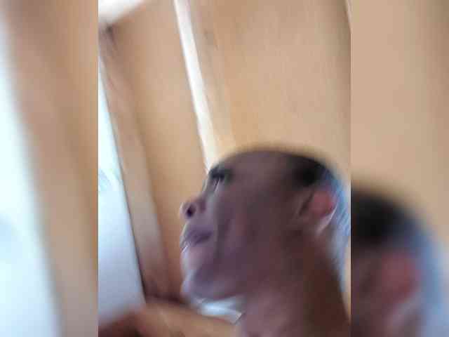 QueenAnitaDix webcam