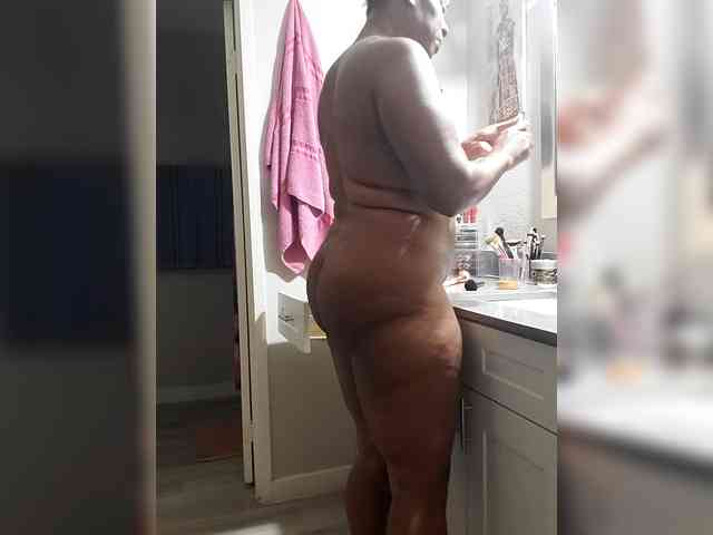QueenAnitaDix webcam