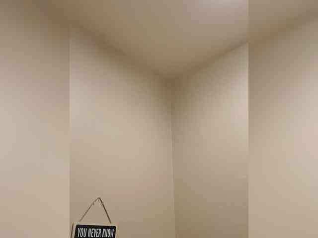 QueenAnitaDix webcam