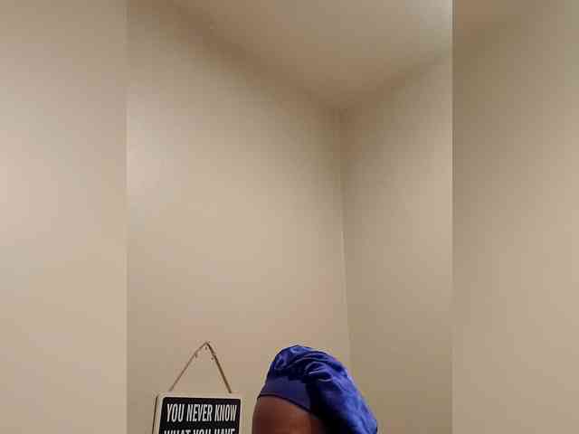 QueenAnitaDix webcam