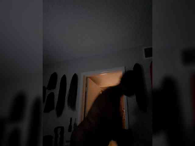 QueenAnitaDix webcam
