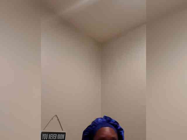 QueenAnitaDix
