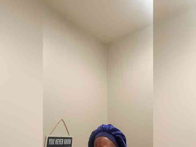 QueenAnitaDix webcam