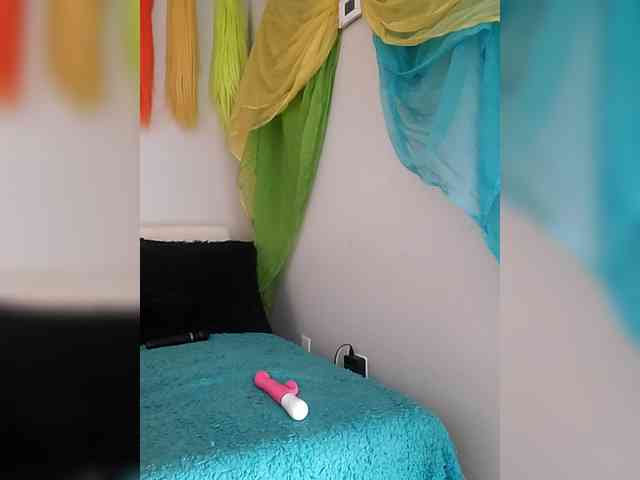 QueenAnitaDix webcam