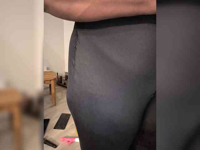 QueenAnitaDix