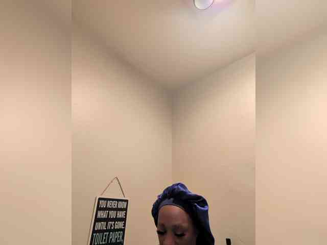 QueenAnitaDix
