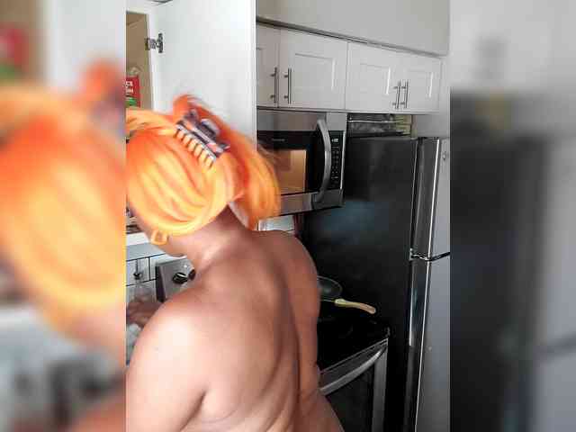 QueenAnitaDix Live Webcam on BongaCams