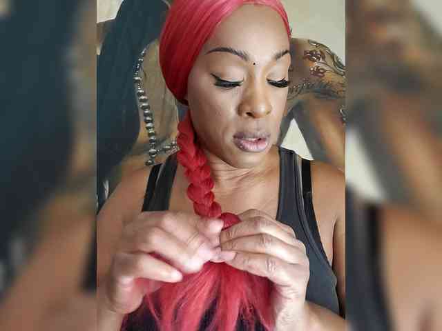 QueenAnitaDix