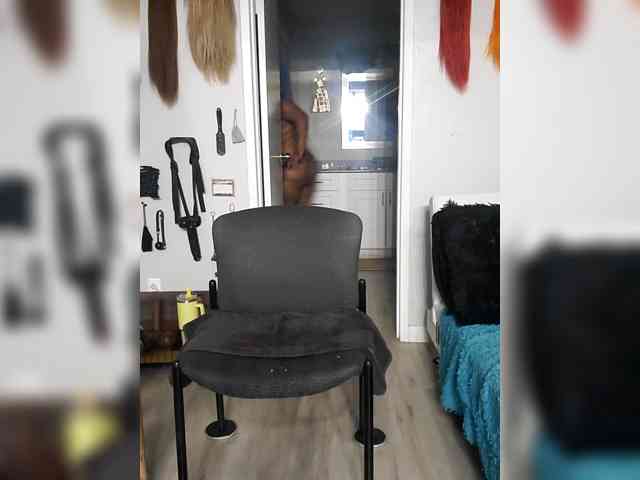 QueenAnitaDix webcam