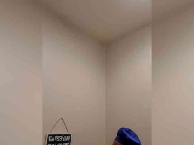 QueenAnitaDix webcam