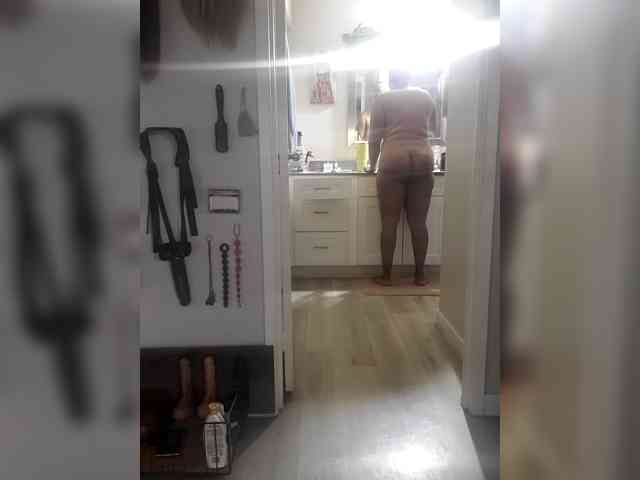 QueenAnitaDix webcam
