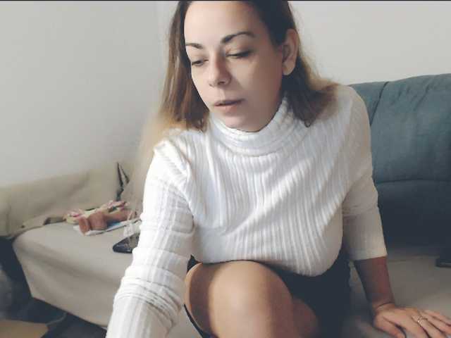 GiuliaHotXXX1 live cam on BongaCams
