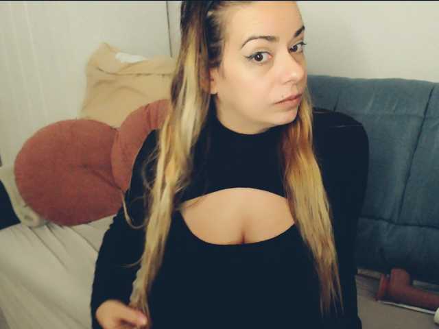 GiuliaHotXXX1