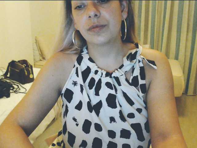 GiuliaHotXXX1