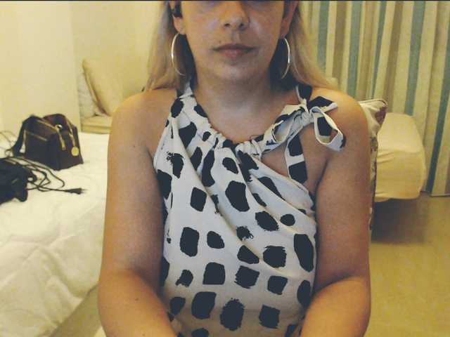 GiuliaHotXXX1