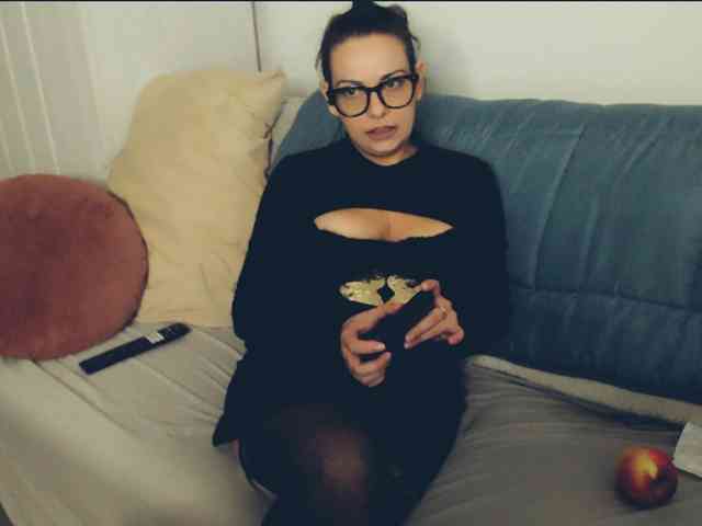 GiuliaHotXXX1