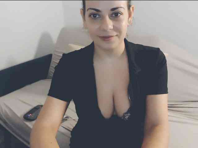 GiuliaHotXXX1