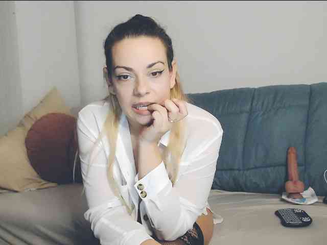 GiuliaHotXXX1
