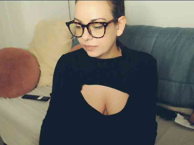 GiuliaHotXXX1 GiuliaHotXXX1