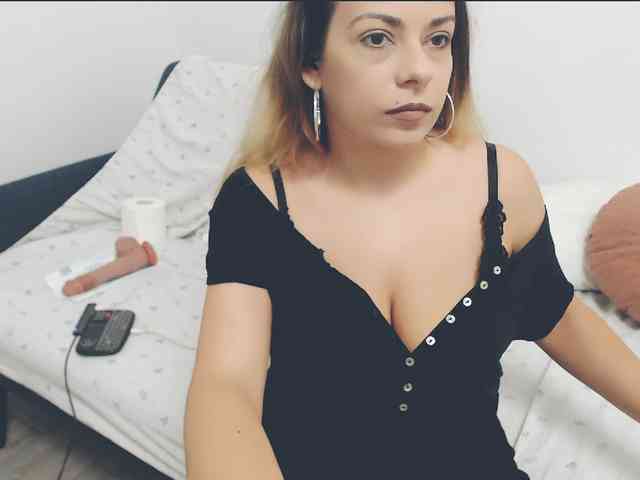 GiuliaHotXXX1