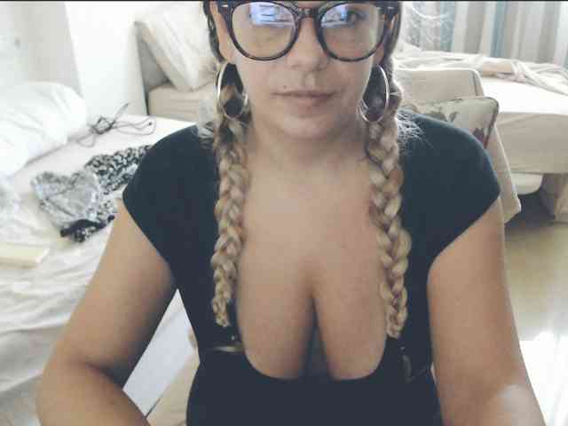 GiuliaHotXXX1 GiuliaHotXXX1