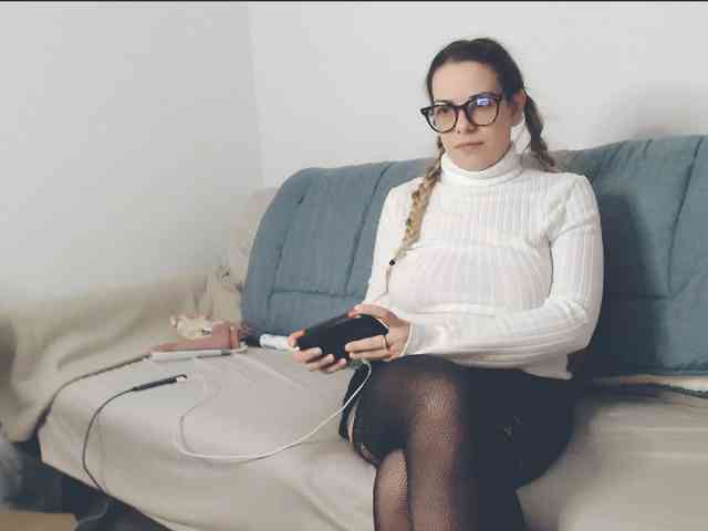 GiuliaHotXXX1 webcam