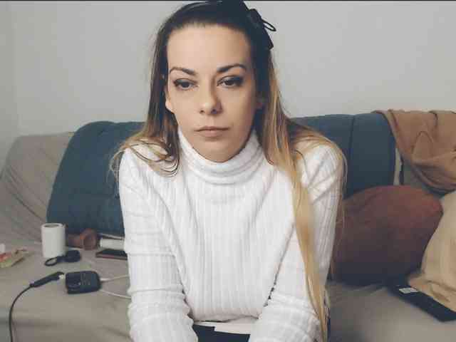 Modelo: GiuliaHotXXX1