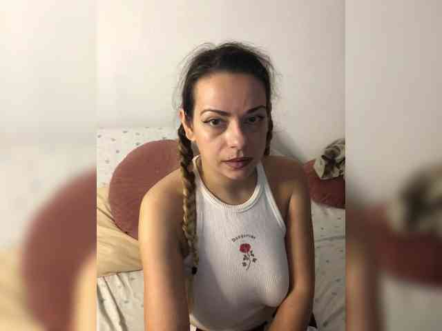 GiuliaHotXXX1 webcam