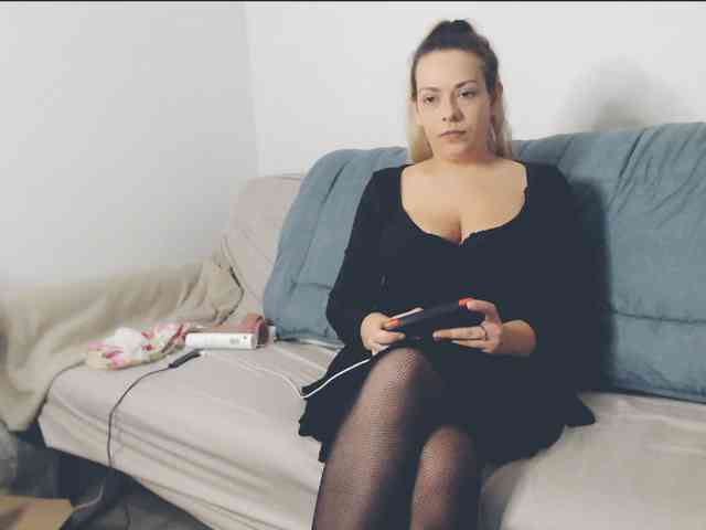 GiuliaHotXXX1