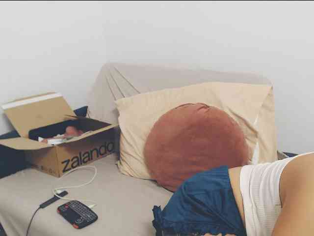 GiuliaHotXXX1 webcam