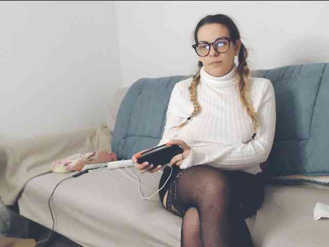 GiuliaHotXXX1 webcam