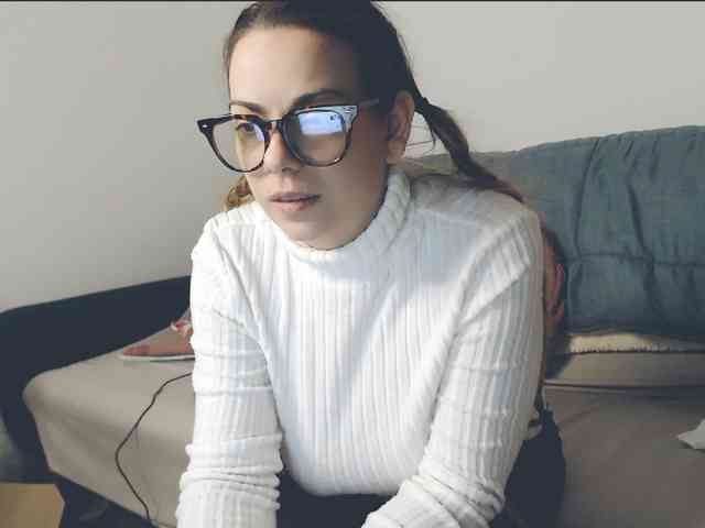 GiuliaHotXXX1 GiuliaHotXXX1