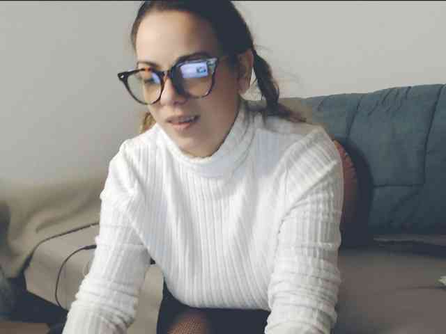 GiuliaHotXXX1 webcam
