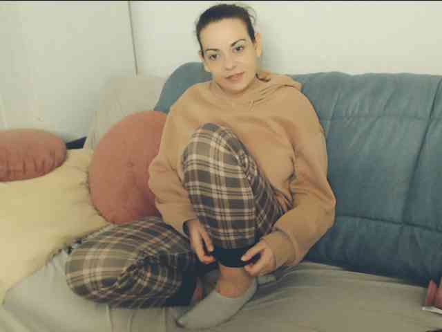 GiuliaHotXXX1 webcam
