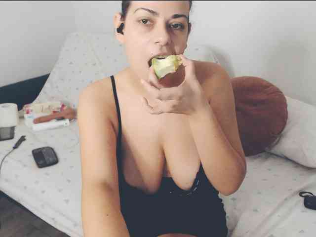 GiuliaHotXXX1
