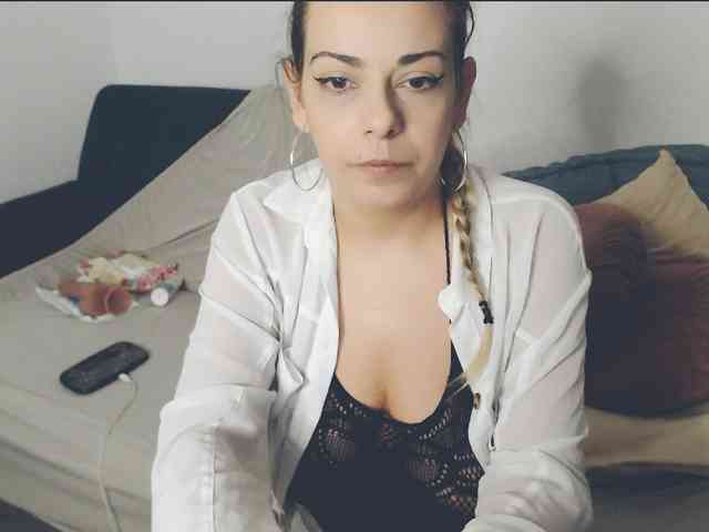 GiuliaHotXXX1