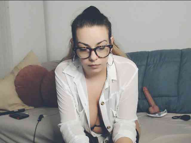 GiuliaHotXXX1