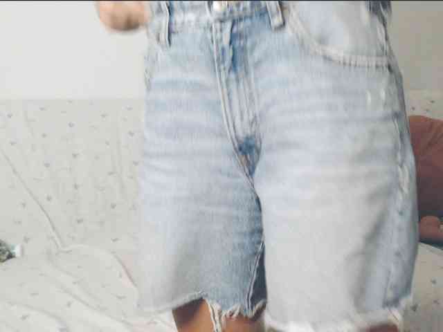 GiuliaHotXXX1 webcam