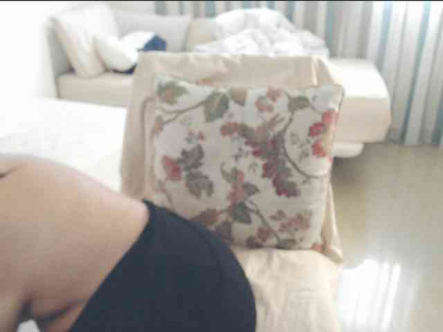 GiuliaHotXXX1 webcam