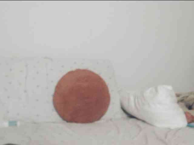 GiuliaHotXXX1 webcam