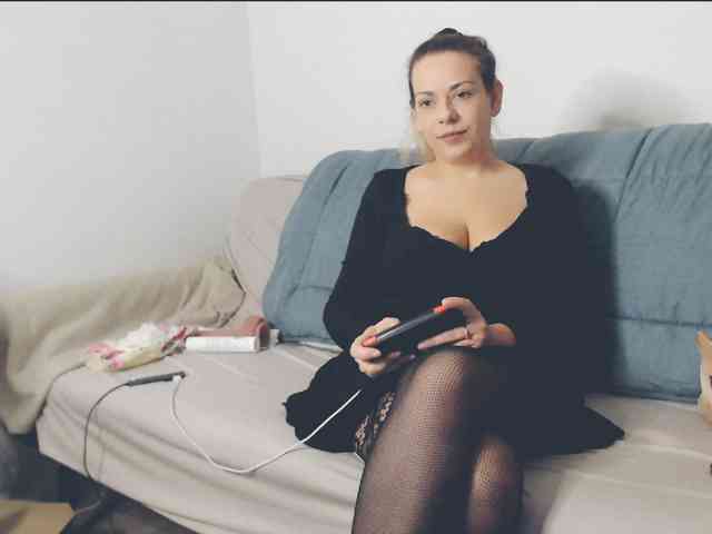 GiuliaHotXXX1