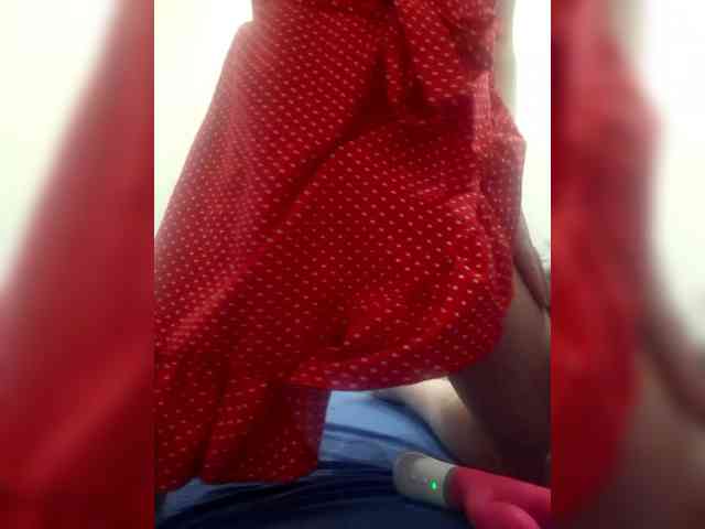 JuliaKiss-11 webcam