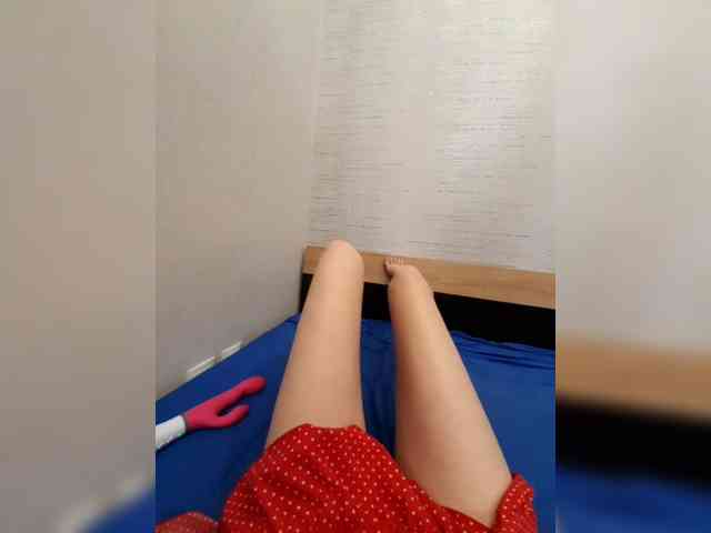 JuliaKiss-11 webcam
