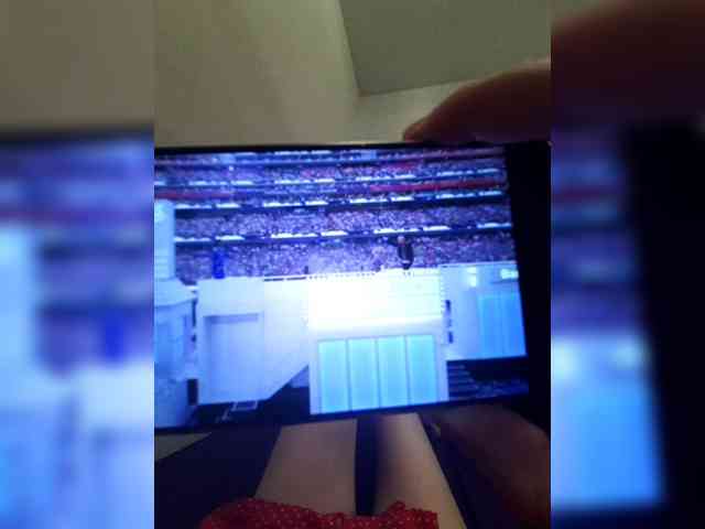 JuliaKiss-11 webcam