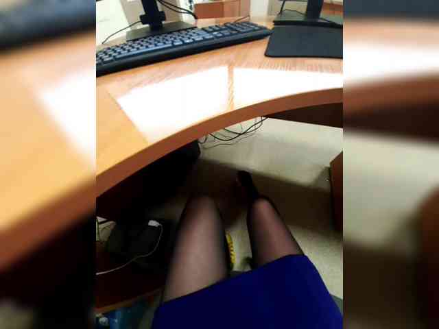 JuliaKiss-11 webcam
