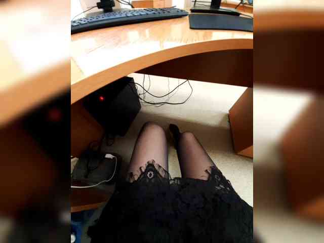 JuliaKiss-11 webcam