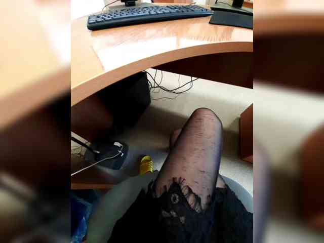 JuliaKiss-11 webcam