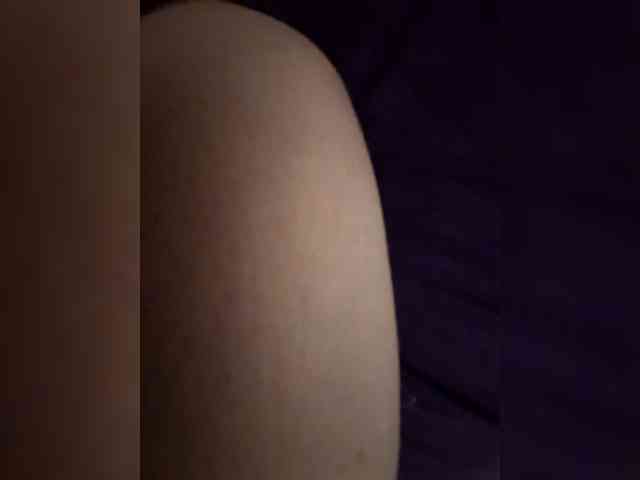 JuliaKiss-11 webcam